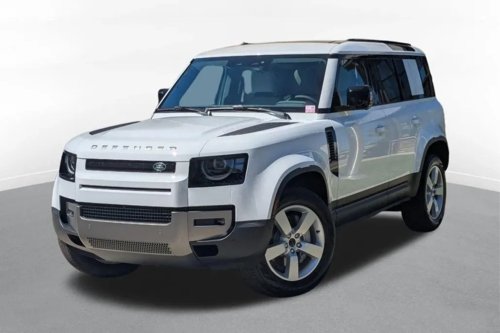 2026 Land Rover Defender 110 S photo 1