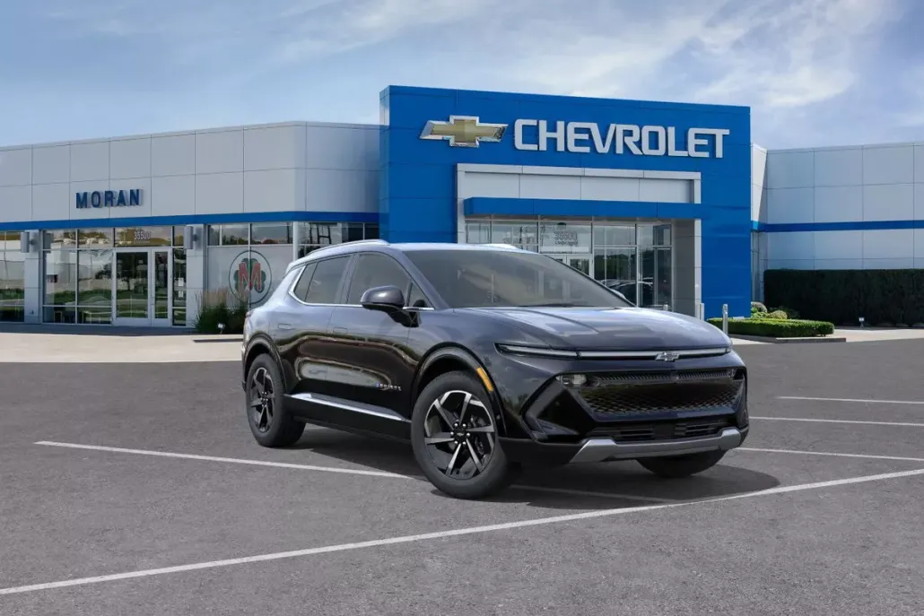 2025 Chevrolet Equinox EV 1LT photo 1