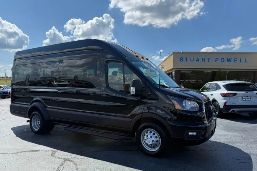 2025 Ford Transit photo 1