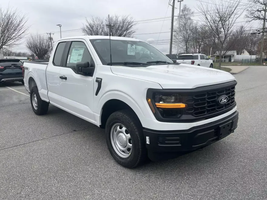 2025 Ford F-150 XL photo 1