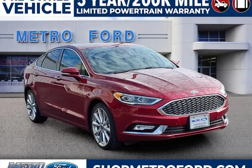 2017 Ford Fusion Platinum photo 1