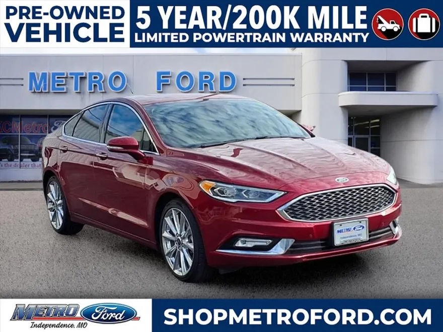 2017 Ford Fusion Platinum photo 1