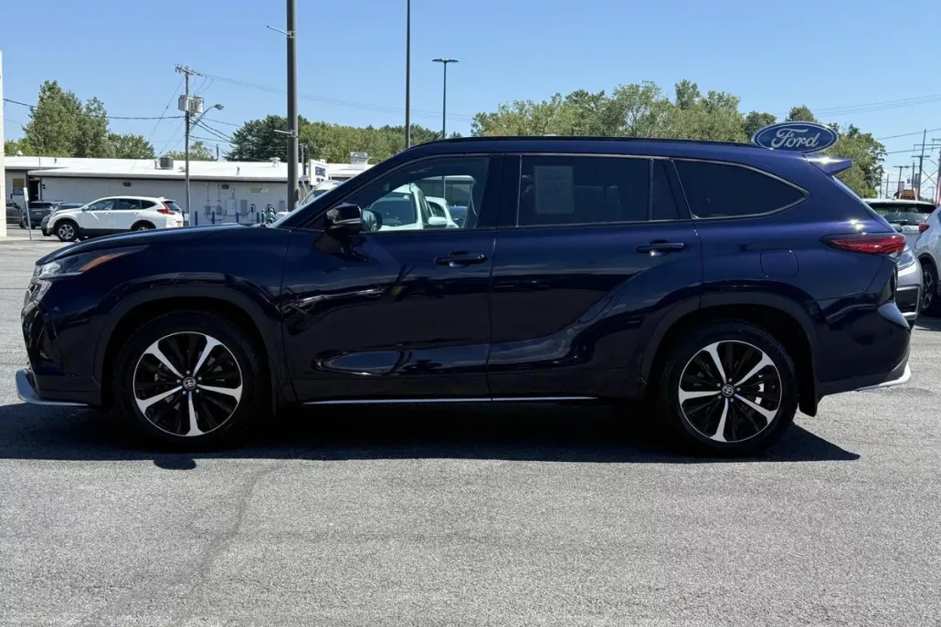 2021 Toyota Highlander XSE photo 1