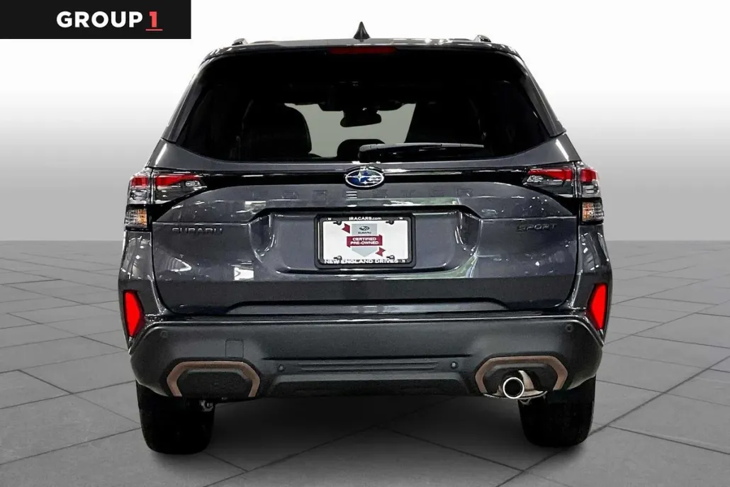 2025 Subaru Forester Sport photo 1