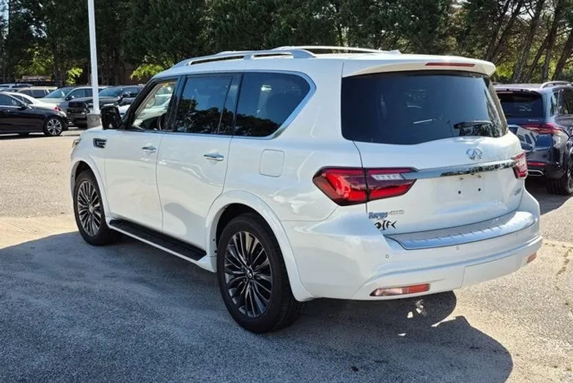 2024 Infiniti QX80 Premium Select photo 1