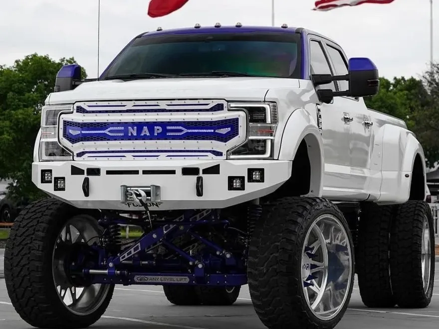 2021 Ford F-350 King Ranch photo 1