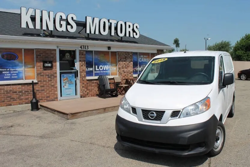 2018 Nissan NV200 S photo 1