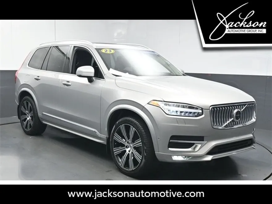 2023 Volvo XC90 AWD Ultimate photo 1