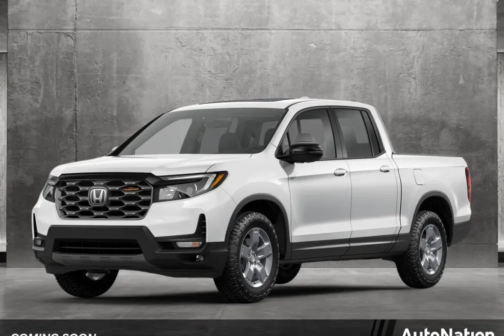 2025 Honda Ridgeline TrailSport photo 1