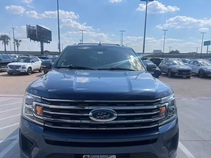 2018 Ford Expedition MAX XLT photo 1