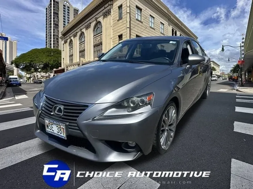 2015 Lexus IS 250 photo 1