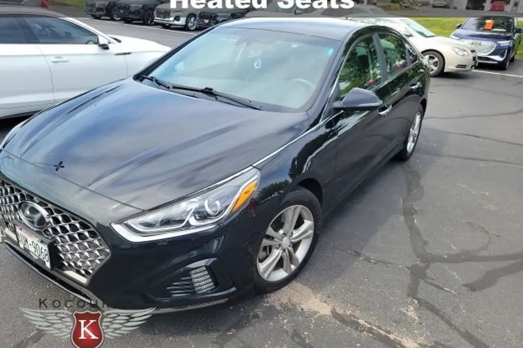 2019 Hyundai Sonata SEL photo 1