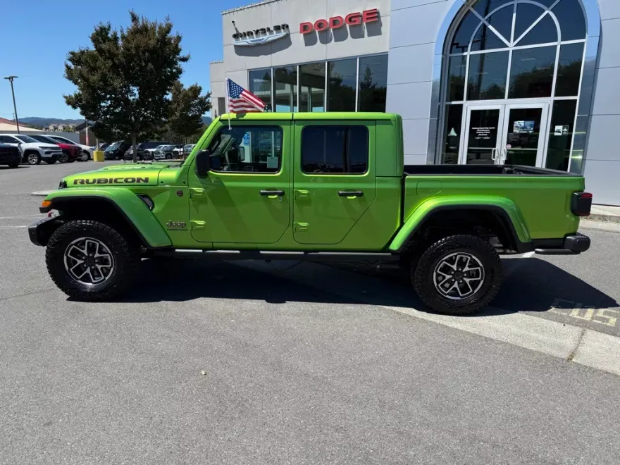 2025 Jeep Gladiator Rubicon photo 1
