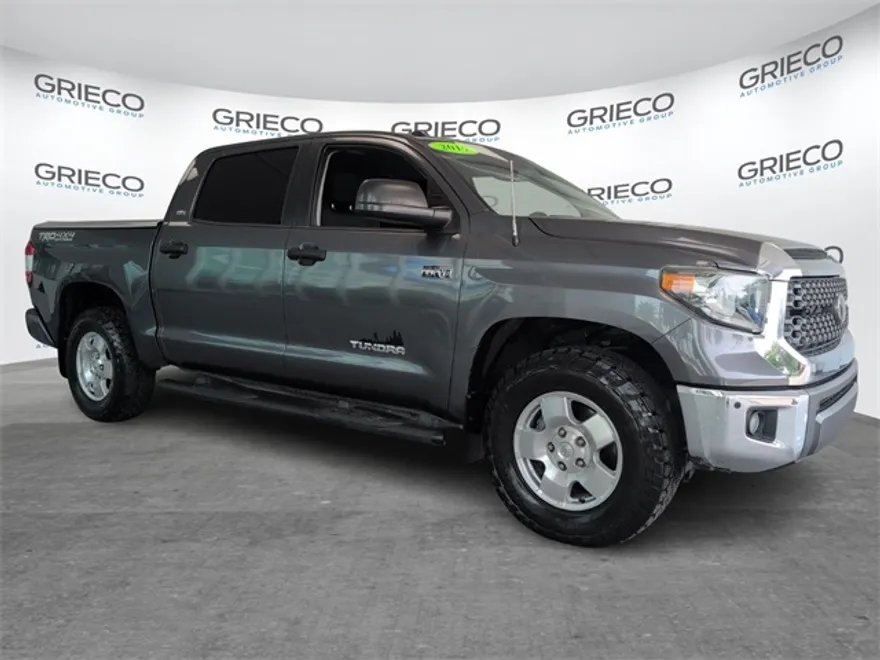 2019 Toyota Tundra SR5 CrewMax photo 1