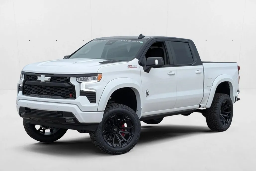 2025 Chevrolet Silverado 1500 RST photo 1