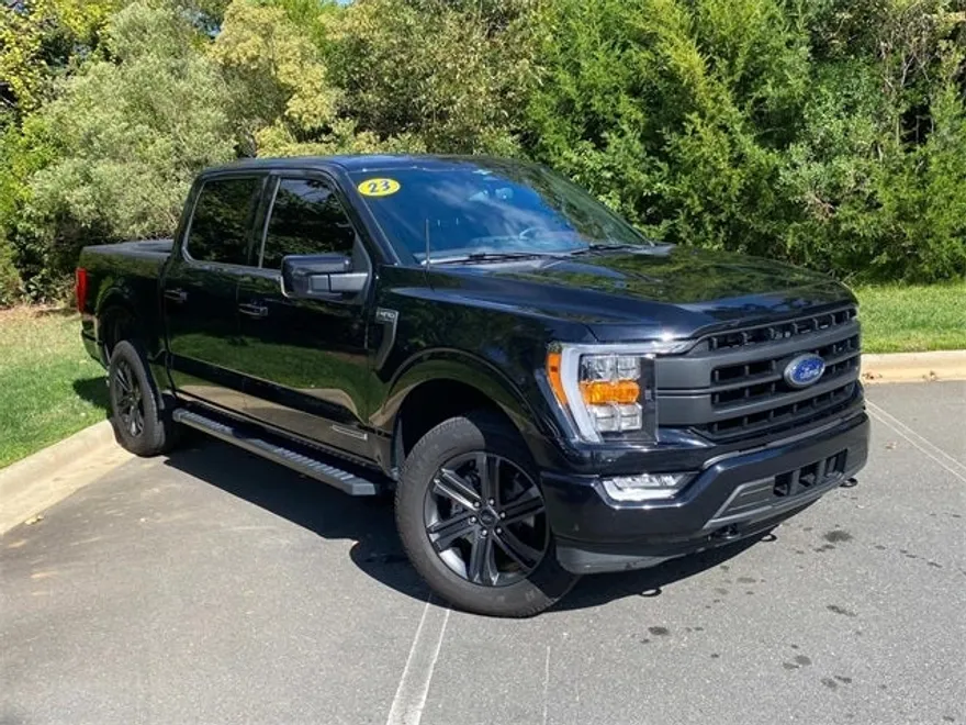 2023 Ford F-150 Lariat photo 1