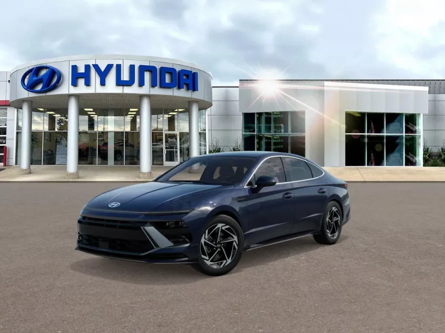 2026 Hyundai Sonata SEL Sport photo 1