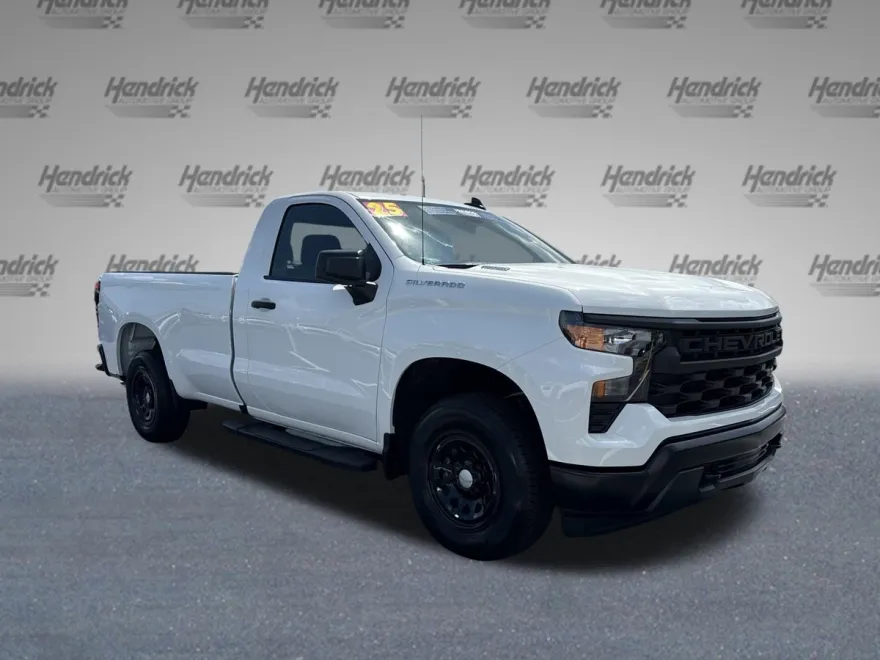 2025 Chevrolet Silverado 1500 photo 1
