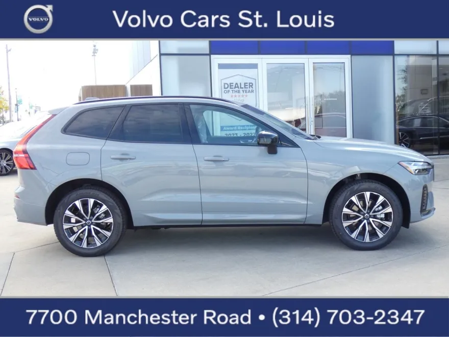 2025 Volvo XC60 B5 Core photo 1
