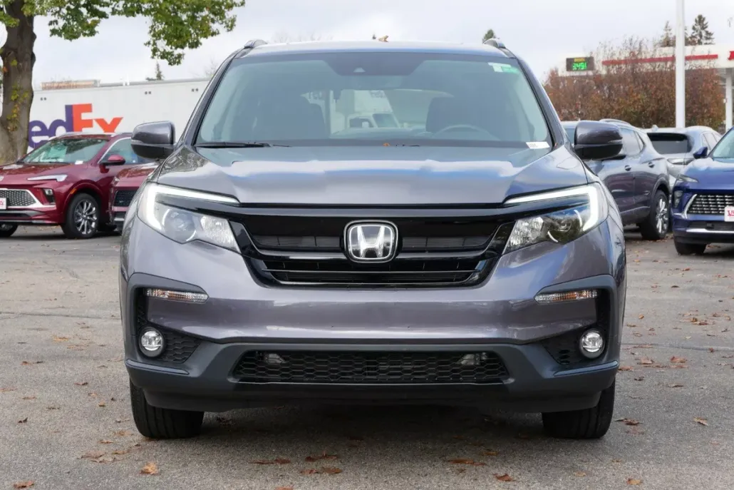 2022 Honda Pilot Special Edition photo 1