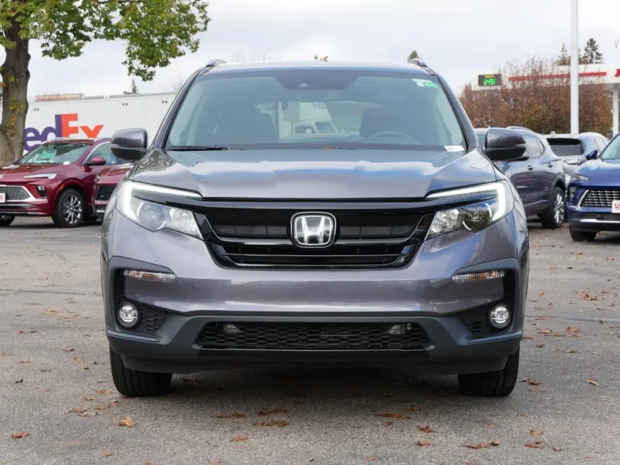 2022 Honda Pilot Special Edition photo 1