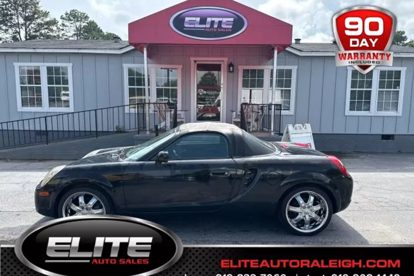 2003 Toyota MR2 Spyder photo 1