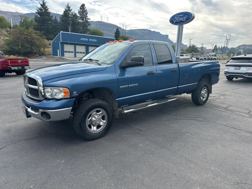 2005 Dodge Ram 3500 SLT photo 1