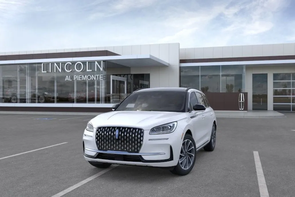 2025 Lincoln Corsair Grand Touring photo 1