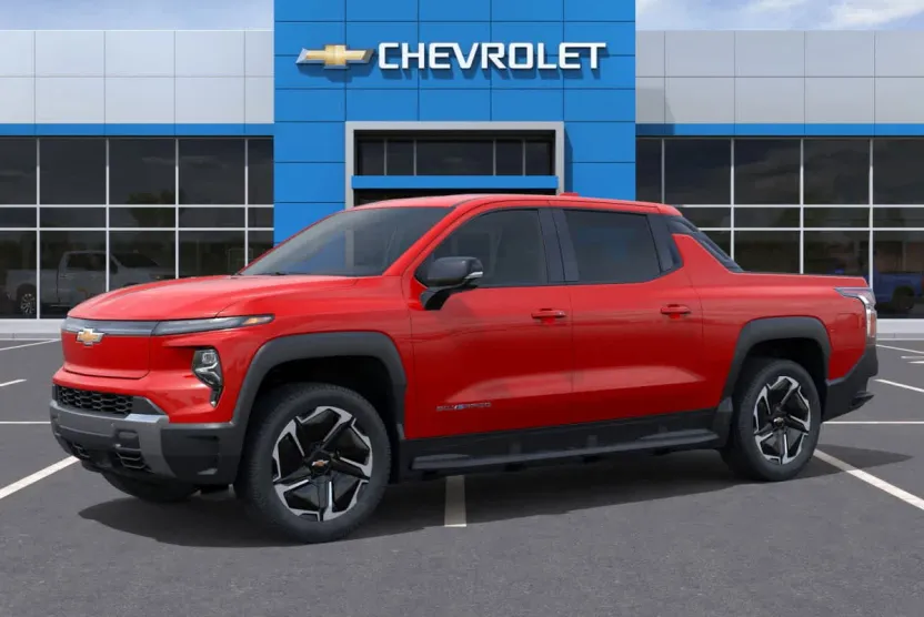 2026 Chevrolet Silverado EV LT photo 1