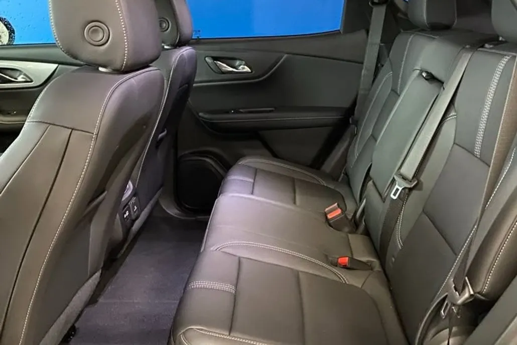 2025 Chevrolet Blazer 3LT photo 1