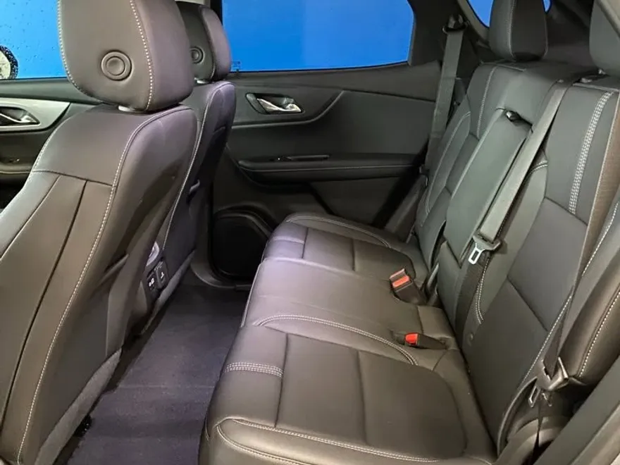 2025 Chevrolet Blazer 3LT photo 1