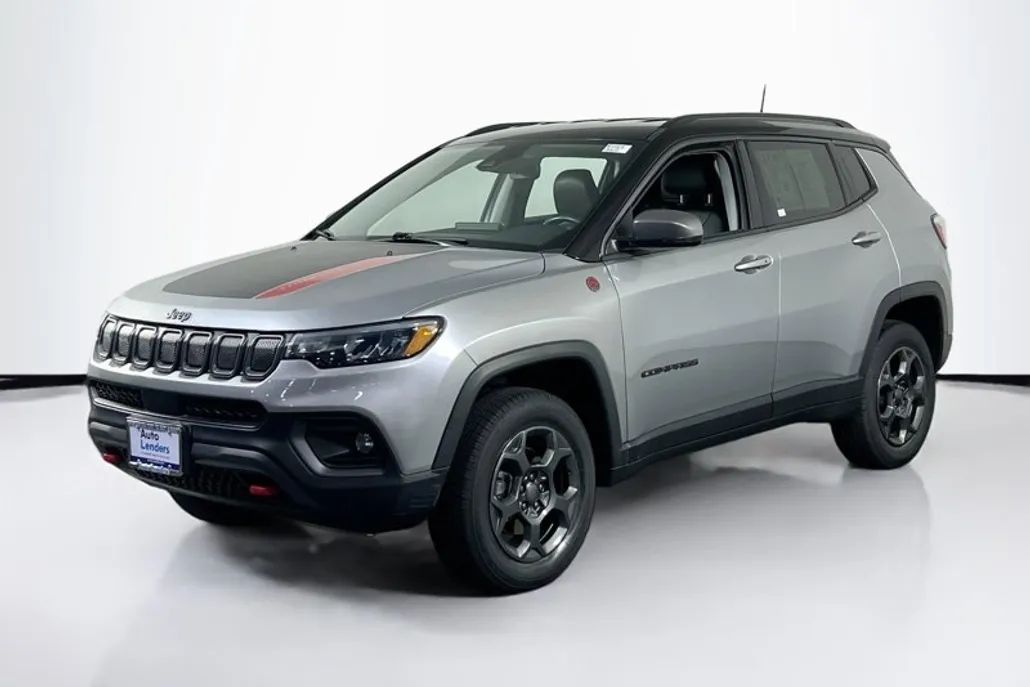 2022 Jeep Compass Trailhawk photo 1
