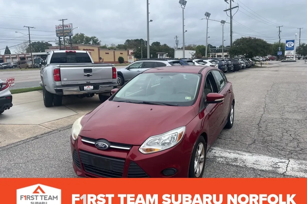 2014 Ford Focus SE photo 1