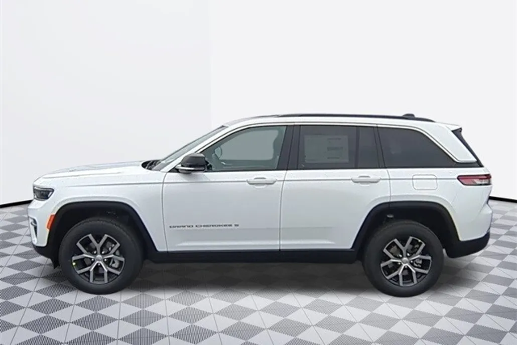 2025 Jeep Grand Cherokee Limited photo 1