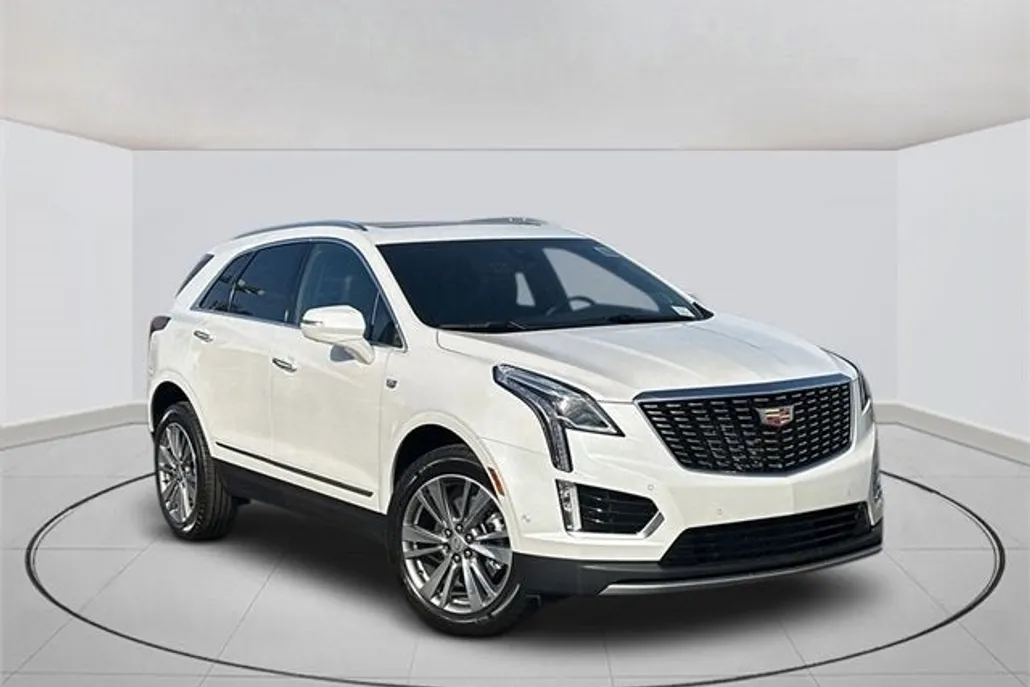 2025 Cadillac XT5 Premium Luxury photo 1