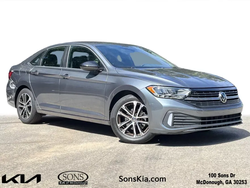 2022 Volkswagen Jetta Sport photo 1