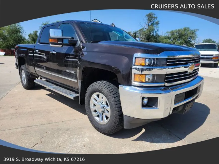 2018 Chevrolet Silverado 2500HD LTZ photo 1
