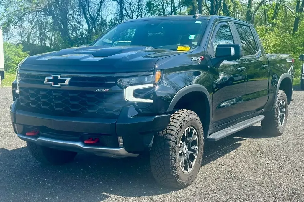 2022 Chevrolet Silverado 1500 ZR2 photo 1