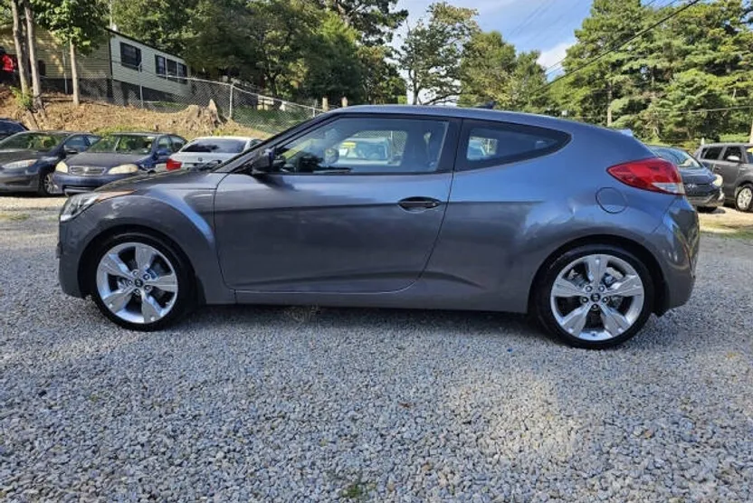 2013 Hyundai Veloster Base Turbo Ultimate photo 1