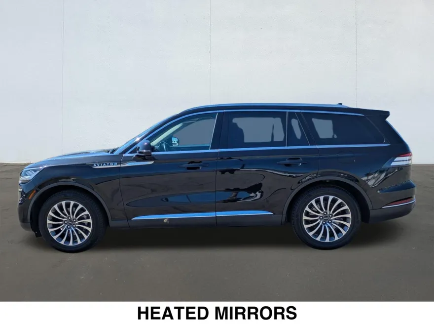2022 Lincoln Aviator Reserve photo 1