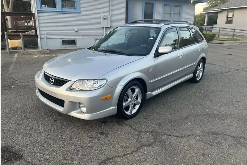 2002 Mazda Protege 5 photo 1