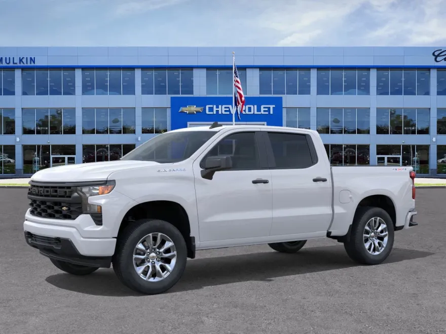 2025 Chevrolet Silverado 1500 Custom photo 1
