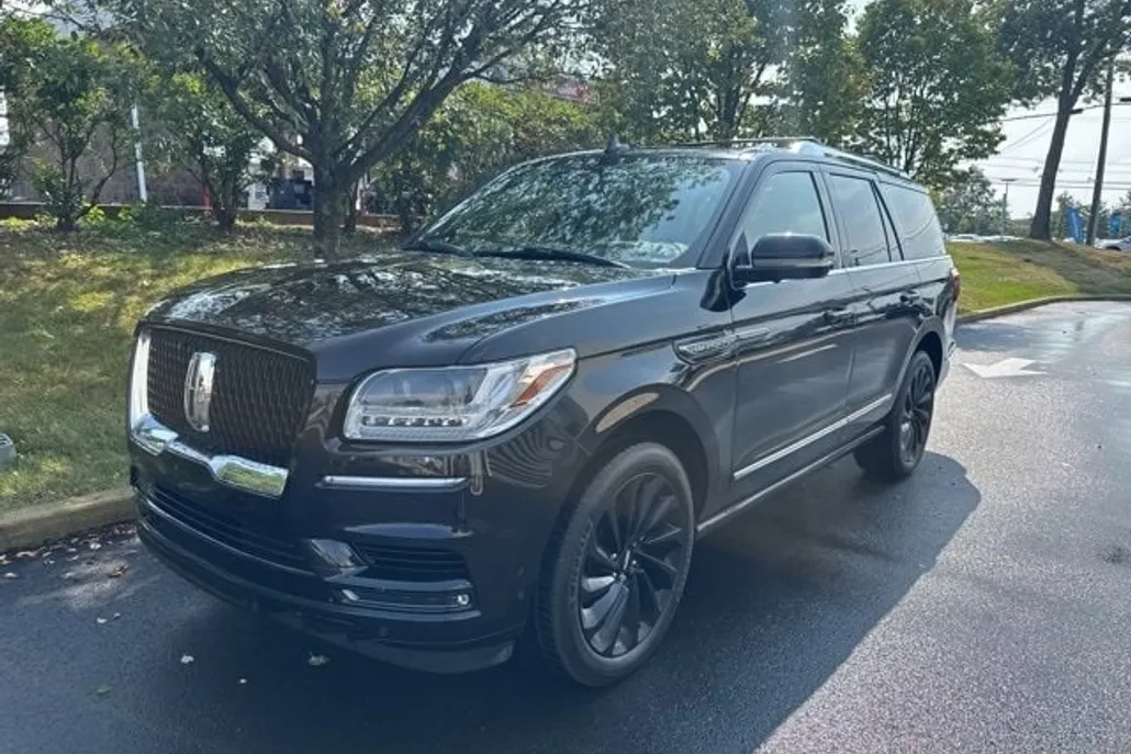 2020 Lincoln Navigator Reserve photo 1