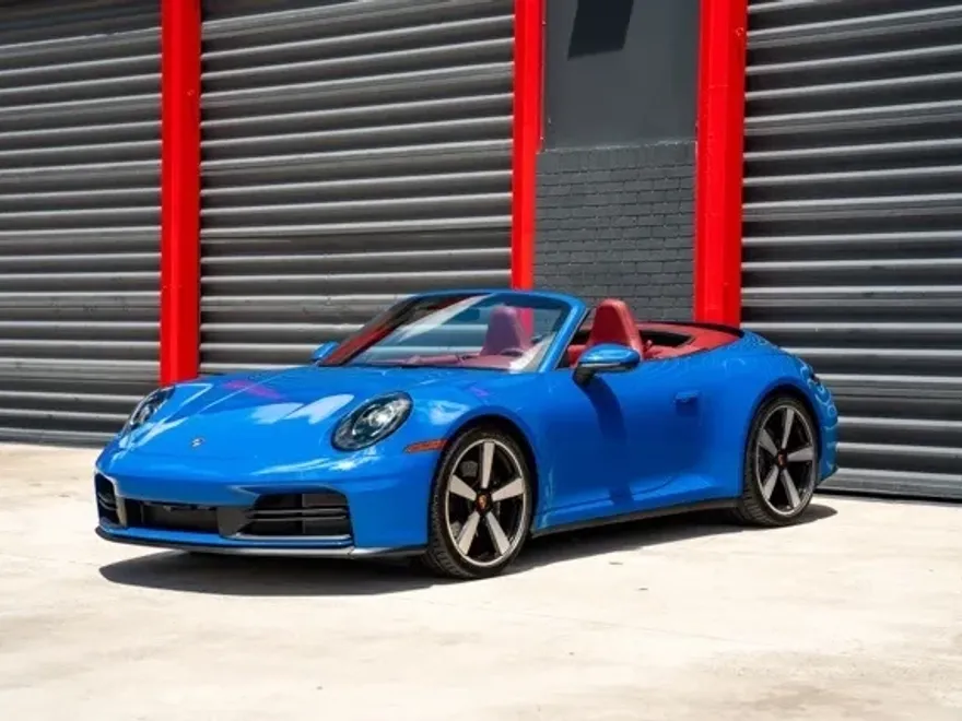 2025 Porsche 911 photo 1