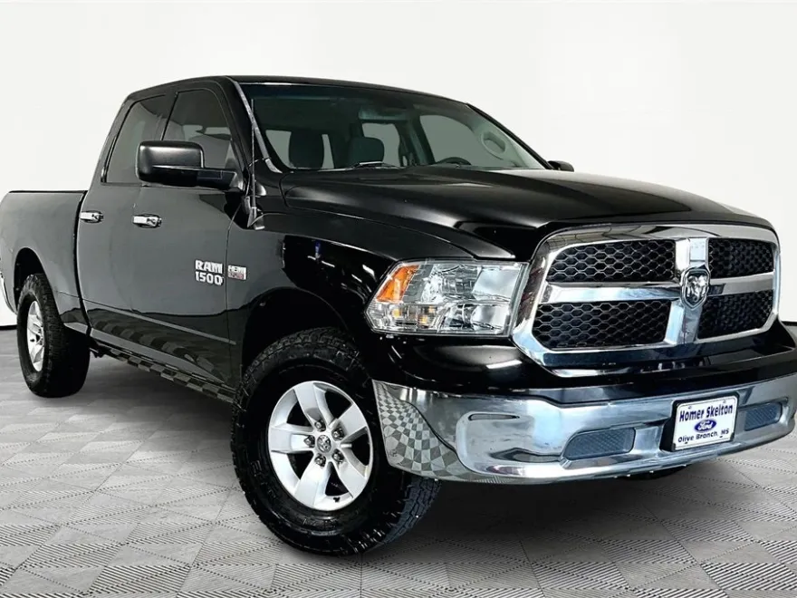 2014 Ram 1500 SLT photo 1