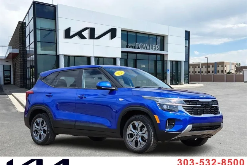 2024 Kia Seltos LX photo 1