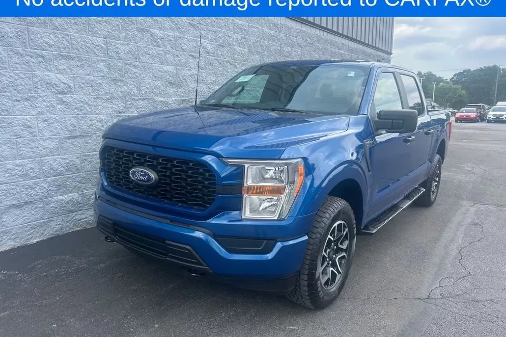 2022 Ford F-150 XL photo 1