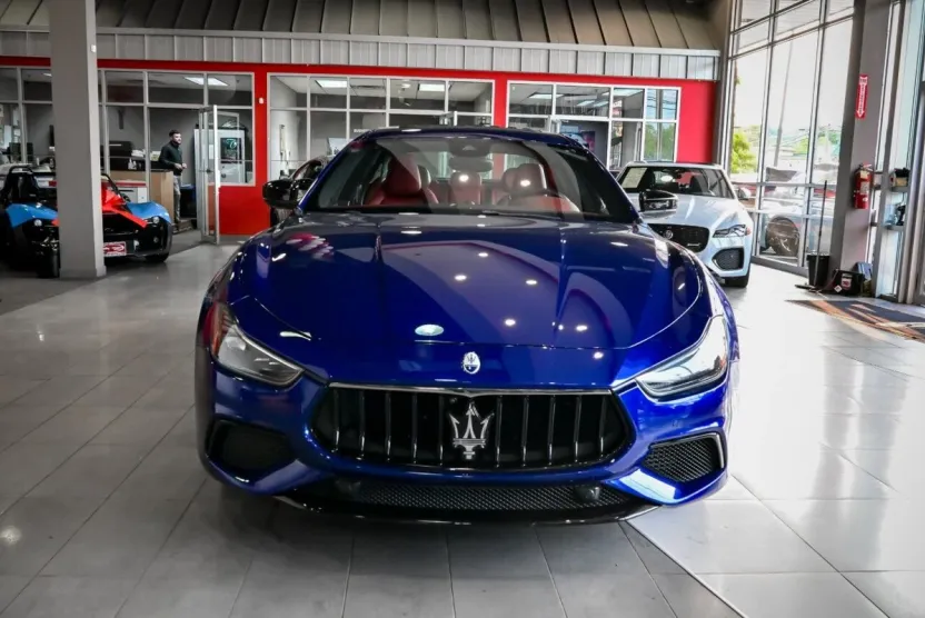 2022 Maserati Ghibli Modena Q4 photo 2
