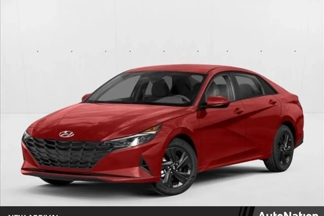 2023 Hyundai Elantra SEL photo 1