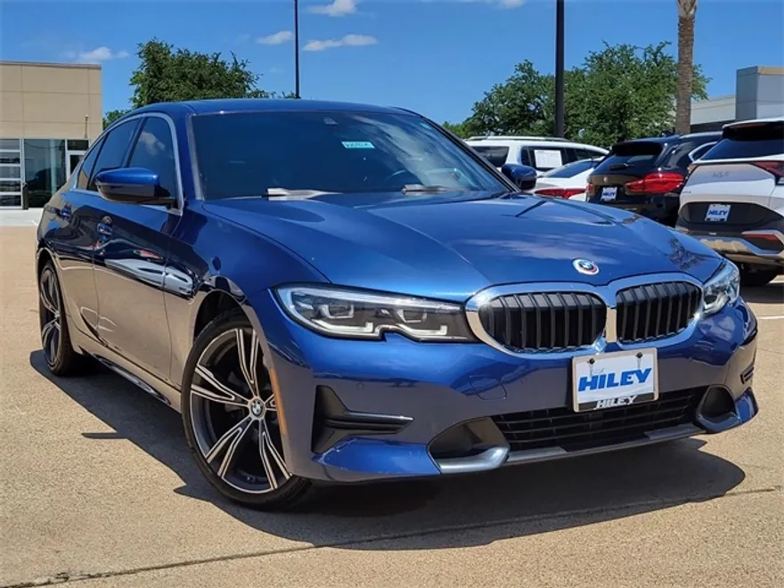2022 Bmw 330i photo 1